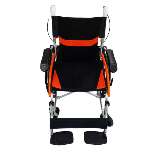 Silla de Ruedas Ultraliviana en Aluminio – Brazos Abatibles