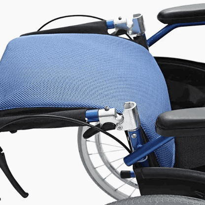 Silla de Ruedas Premium en Aluminio - Ultra Liviana 11 Kg - Plegable, Ruedas Robustas y Reposa Pies Abatibles